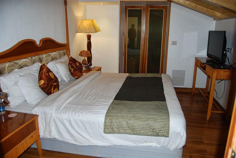 Hotel Heevan Resort Srīnagar Eksteriør billede