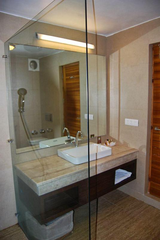 Hotel Heevan Resort Srīnagar Eksteriør billede