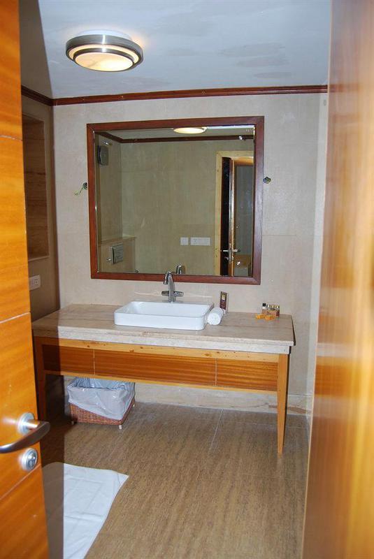 Hotel Heevan Resort Srīnagar Eksteriør billede
